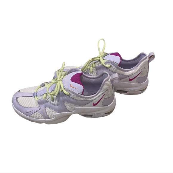 Nike Air size 8.5 EUC - Picture 2 of 4